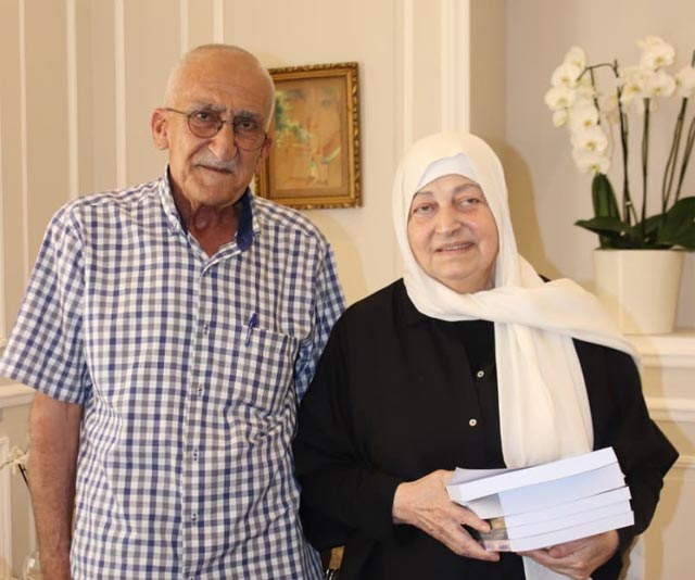 بهية الحريري تتسلم من طالب قرة أحمد جديد اصداراته عن تاريخ وآثار وتراث صيدا