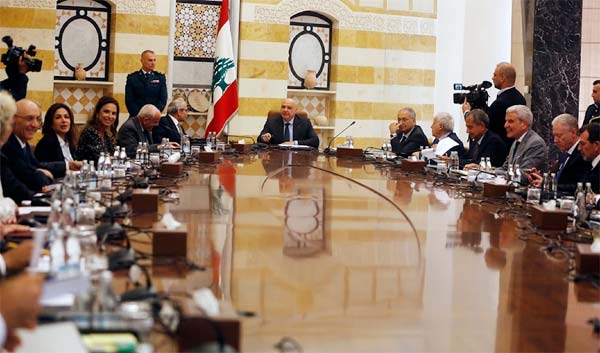 انسحاب الوزراء الشيعة من جلسة مجلس الوزراء