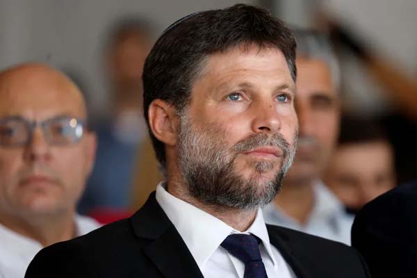سموتريتش: يجب تفكيك السلطة الفلسطينية وفرض السيادة الإسرائيلية على الضفة.. والقضاء على حماس