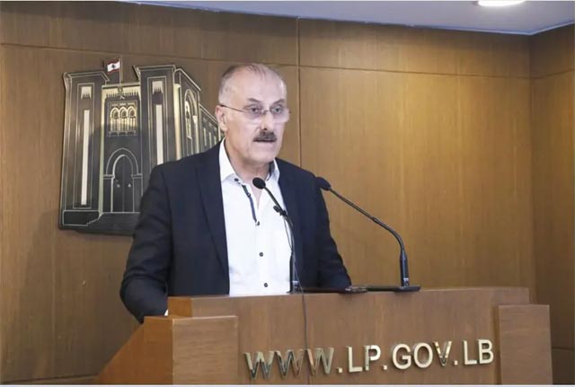 النائب عبدالله يتقدّم باقتراح قانون لفرض رسوم على تراخيص حمل الأسلحة الحربية واستعمال الزجاج الداكن