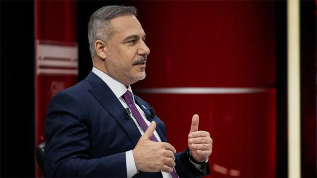 وزير خارجية تركيا: إسرائيل تحكمها عصابة فاقدة لصوابها.. و تسعى لاختلاق عدو جديد لتغيير صورتها