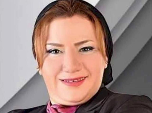 محامية مدافعة عن حقوق المرأة تُنهي حياة أُمّها وتقطّع جثتها في الإسكندرية