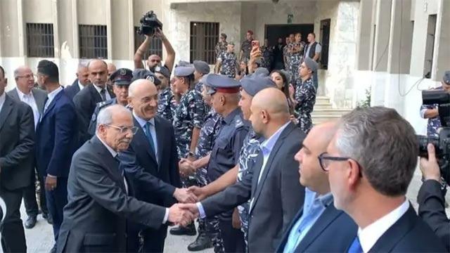 سلام زار سرية درك النبطية: أنا هنا اليوم لتأكيد عودة مؤسسات الدولة إلى عملها