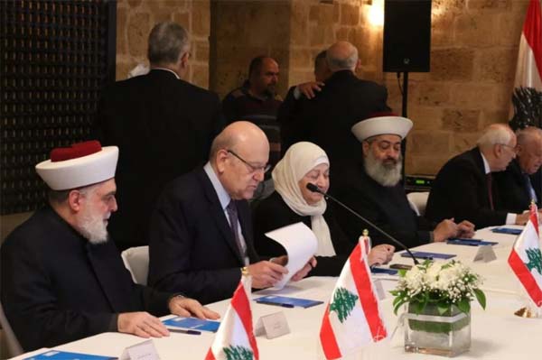 مبادرة السنيورة للغمز من قناة سنّة سوريا.. «إعلان طرابلس»: هل يؤسس لبداية معارضة سنّية؟