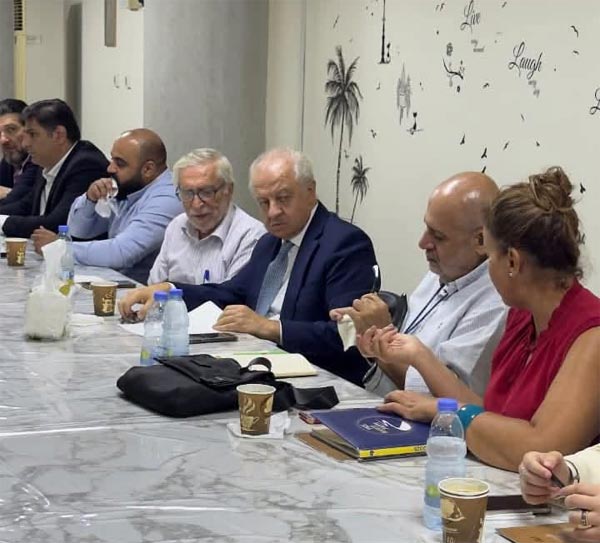 لقاء نهضة لبنان: انقاذ لبنان أصبح اولوية ولم يعد مقبولاً الاستمرار في السير بخيارات اقليمية او لخدمة طموحات سياسية محلية..