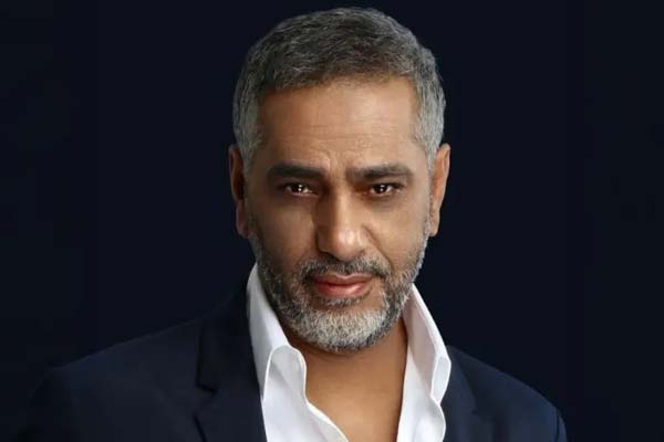 الفنان فضل شكر امام المحكمة العسكرية في 4 ملفات أمنية وإرجاء جلسة الاستماع للشهود إلى 12 شباط