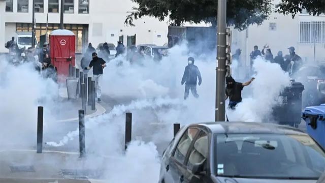حركة الاحتجاج الطلابية في فرنسا "خارجة عن السيطرة" وقائد شرطة باريس يلوح بالرد الحازم