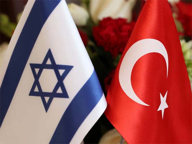 تحذيرات إسرائيلية من "سيناريو الكماشة"... وتحذير من مواجهة عسكرية مباشرة مع تركيا في غزة وسوريا