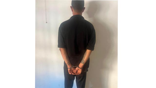 توقيف شاب يبتز فتيات قاصرات
