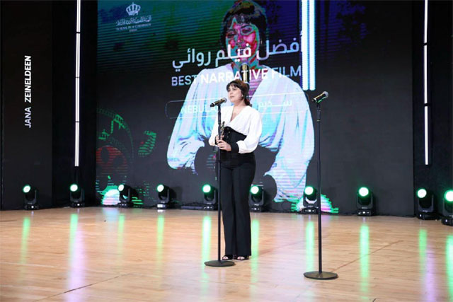 فوز الطالبة جنى زين الدين بجائزة في مهرجان Mentor Arabia