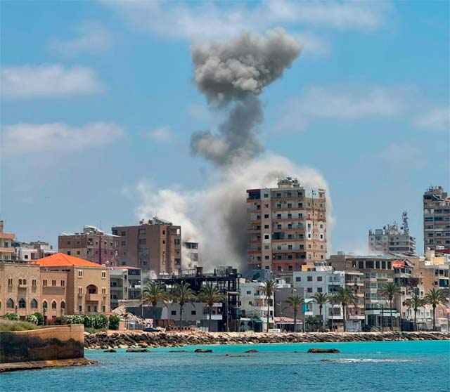 9 شهداء في حصيلة أولية للعدوان على صور.. و حركة نزوح من المنطقة المهددة  