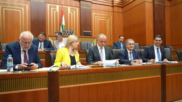 اللجان النيابية المشتركة توافق على إلغاء عقوبة الإعدام و اقرت قانون الاعلام