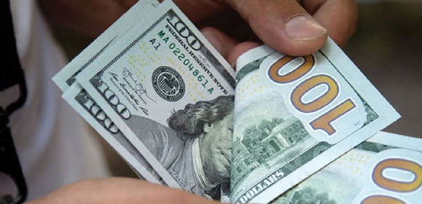 خلال اسابيع: الدولار بـ 500 ألف ليرة
