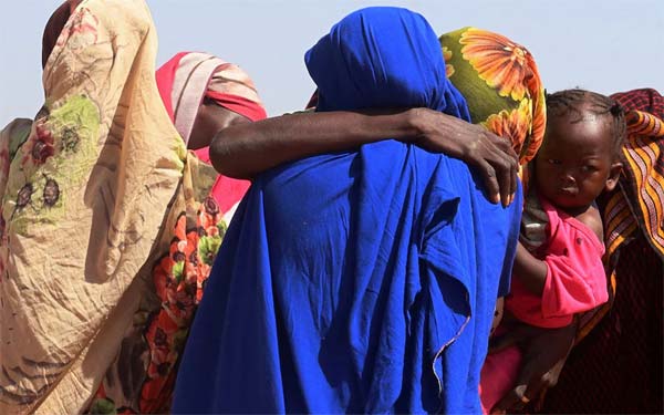 "اغتصبوني أمام والدتي".. شهادات مروعة تتهم "قوات الدعم السريع" باستخدام العنف الجنسي كسلاح حرب في السودان